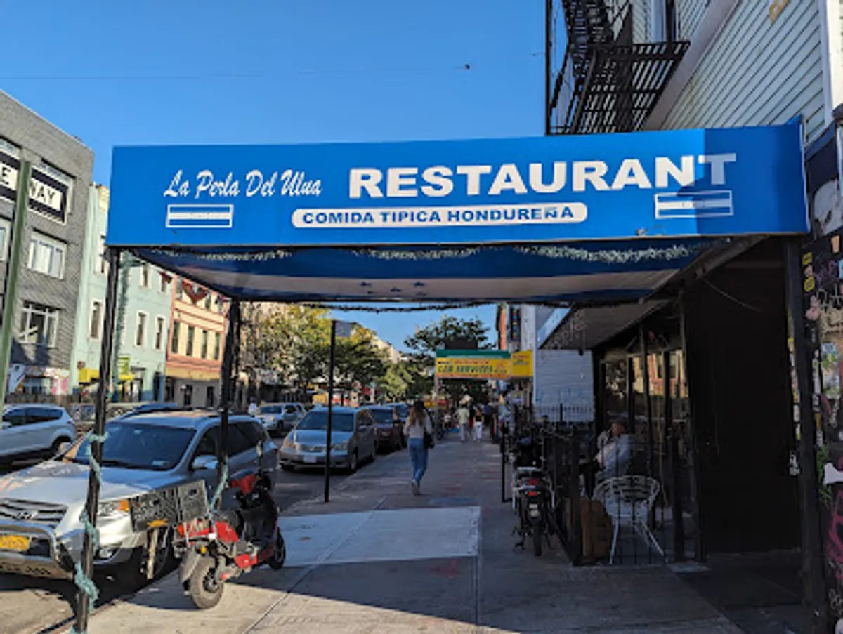 Interior view of La Perla Del Ulua, a popular spot in brooklyn
