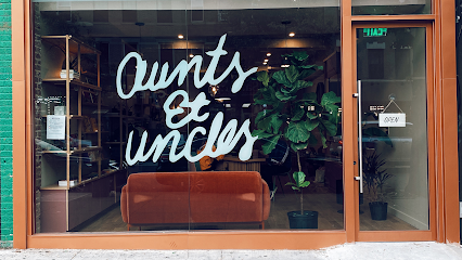 Aunts et Uncles in Brooklyn